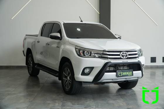 TOYOTA HILUX 2.8 SRX 4X4 CD 16V DIESEL 4P AUTOMÁTICO